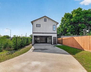 8321 Coma Street - Photo Thumbnail 24