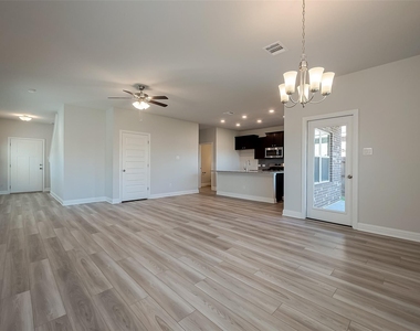 436 Long Beach Bay Dr - Photo Thumbnail 5