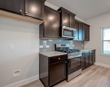 436 Long Beach Bay Dr - Photo Thumbnail 19