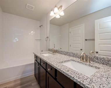 436 Long Beach Bay Dr - Photo Thumbnail 29