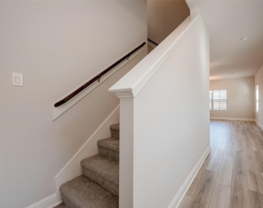 436 Long Beach Bay Dr - Photo Thumbnail 10