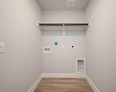 436 Long Beach Bay Dr - Photo Thumbnail 23