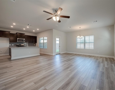 436 Long Beach Bay Dr - Photo Thumbnail 4