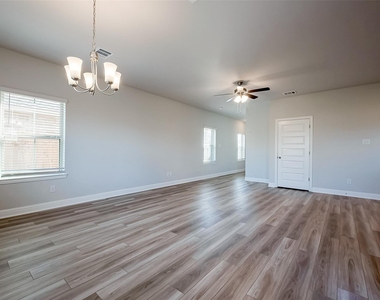 436 Long Beach Bay Dr - Photo Thumbnail 6