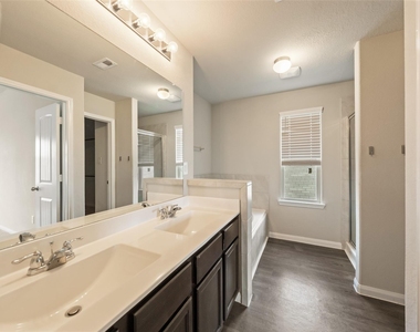 3580 Cannon Drive - Photo Thumbnail 20