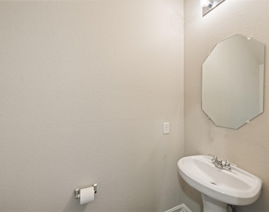3580 Cannon Drive - Photo Thumbnail 12