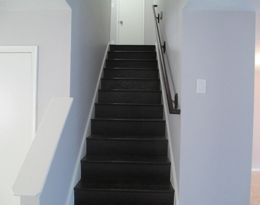 16714 Cheshire Place Drive - Photo Thumbnail 13