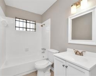 12811 Glenhollow Drive - Photo Thumbnail 7
