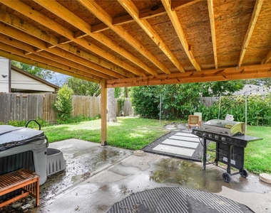9626 Vilven Lane - Photo Thumbnail 21
