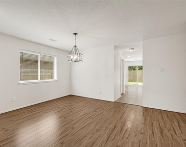 4826 Gypsy Forest Drive - Photo Thumbnail 6