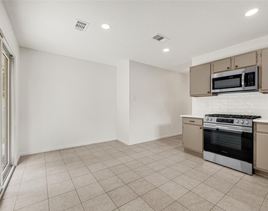 4826 Gypsy Forest Drive - Photo Thumbnail 9