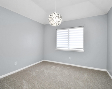 3310 Manor Tree Lane - Photo Thumbnail 31