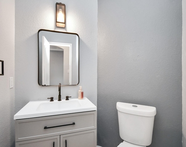 3310 Manor Tree Lane - Photo Thumbnail 33