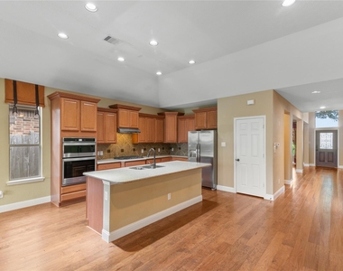 11119 Hayden Falls Drive - Photo Thumbnail 11