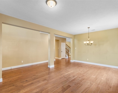 11119 Hayden Falls Drive - Photo Thumbnail 6
