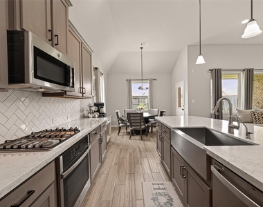 24015 Purple Clover Lane - Photo Thumbnail 16