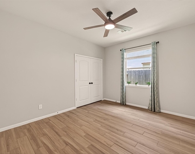 24015 Purple Clover Lane - Photo Thumbnail 28