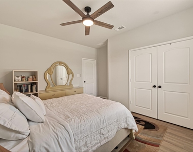 24015 Purple Clover Lane - Photo Thumbnail 31