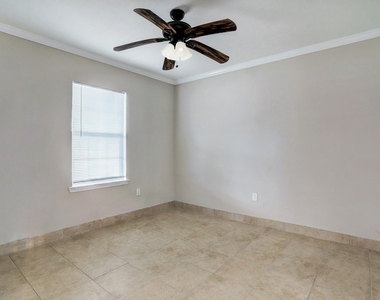 6634 Granite Street - Photo Thumbnail 7
