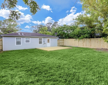6634 Granite Street - Photo Thumbnail 9