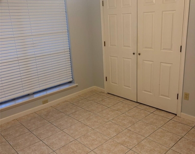 14333 Memorial Drive - Photo Thumbnail 18