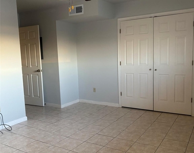 14333 Memorial Drive - Photo Thumbnail 8
