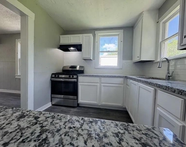1501 Nashby Street - Photo Thumbnail 8