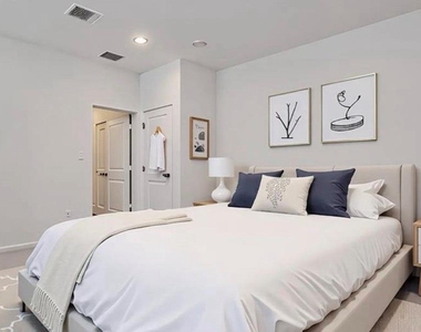6311 Serenity Terrace Drive - Photo Thumbnail 4