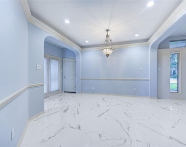 13211 Dusty Grove Lane - Photo Thumbnail 36