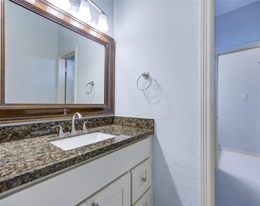 13211 Dusty Grove Lane - Photo Thumbnail 15