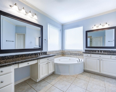 13211 Dusty Grove Lane - Photo Thumbnail 22