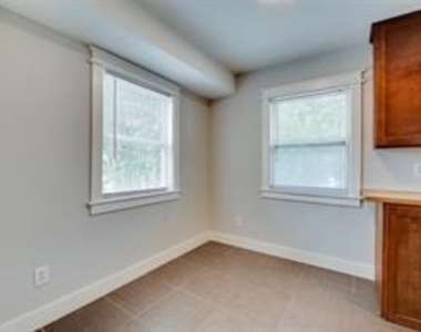 3406 Norhill Boulevard - Photo Thumbnail 12