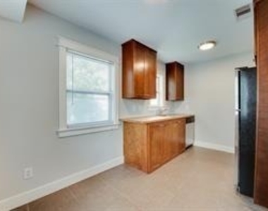 3406 Norhill Boulevard - Photo Thumbnail 13