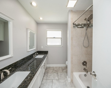 2903 Pepper Wood - Photo Thumbnail 14