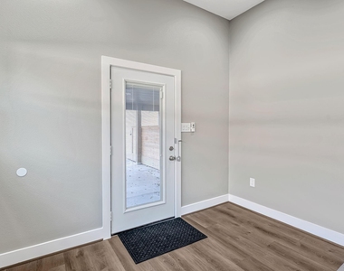 430 N Hutcheson Street - Photo Thumbnail 23