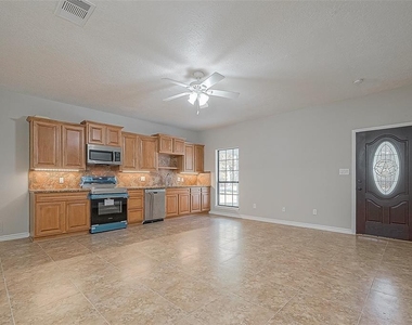 3103 Indian Mound Trail - Photo Thumbnail 2