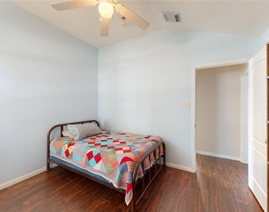 6014 Knollwood Trail - Photo Thumbnail 21