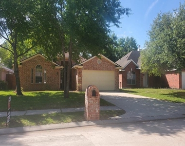 6014 Knollwood Trail - Photo Thumbnail 1
