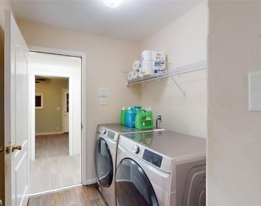 6014 Knollwood Trail - Photo Thumbnail 19