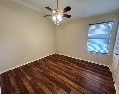 2601 Easton Springs Court - Photo Thumbnail 31