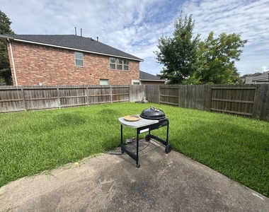 2601 Easton Springs Court - Photo Thumbnail 39