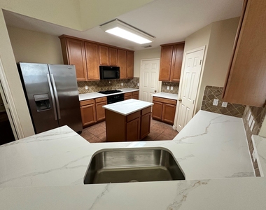 2601 Easton Springs Court - Photo Thumbnail 9