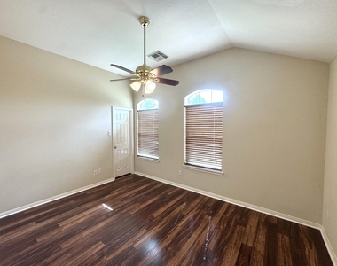 2601 Easton Springs Court - Photo Thumbnail 37