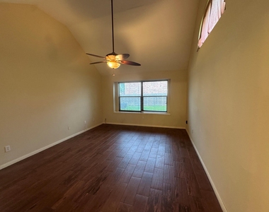 2601 Easton Springs Court - Photo Thumbnail 18