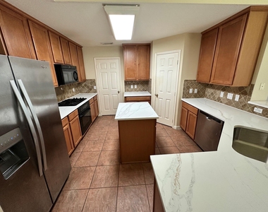 2601 Easton Springs Court - Photo Thumbnail 10