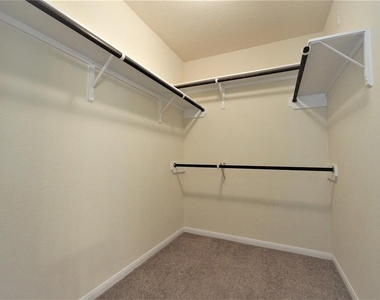3314 Madison Elm Street - Photo Thumbnail 14