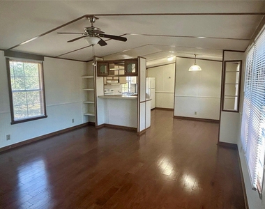 2533 Pioneer Lane - Photo Thumbnail 1