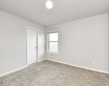 18319 Pin Oak Lake Drive - Photo Thumbnail 18