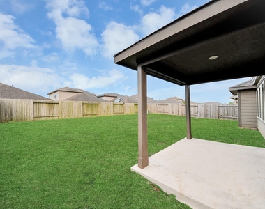18319 Pin Oak Lake Drive - Photo Thumbnail 31