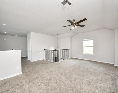 18319 Pin Oak Lake Drive - Photo Thumbnail 20